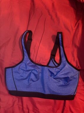 💙Wacoal Royal Blue Sports Bra with Black Trim🖤